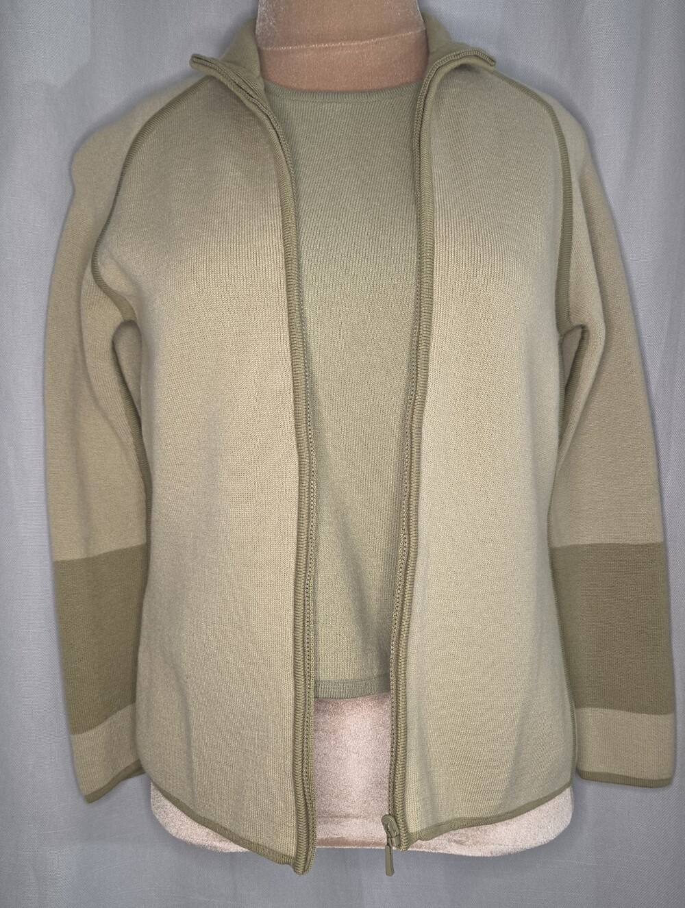 Carlisle Women's Neutral Two-Tone Zip Cardigan Sweater 100% Merino Wool